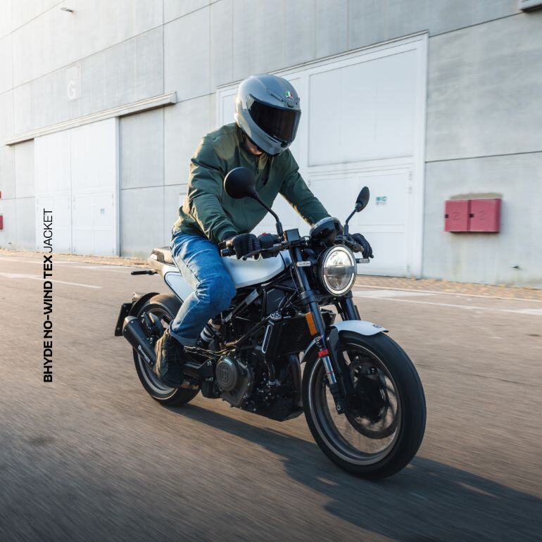 シンプルでカジュアルな『BHYDE NO-WIND TEX JACKET』を徹底解説